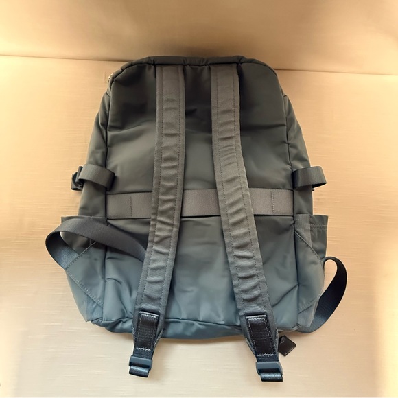 Lululemon Crew 22L Blue Backpack - Picture 8 of 12